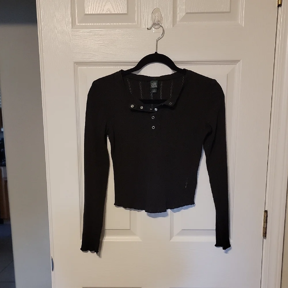 Black Long Sleeve Women's Top - Picture 4 of 7
